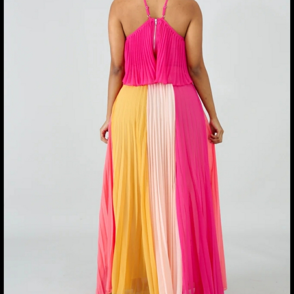Luxxel Colorblock Pleated Maxi Skirt in Pink, Coral, Yellow & Cream - Picture 2 of 10